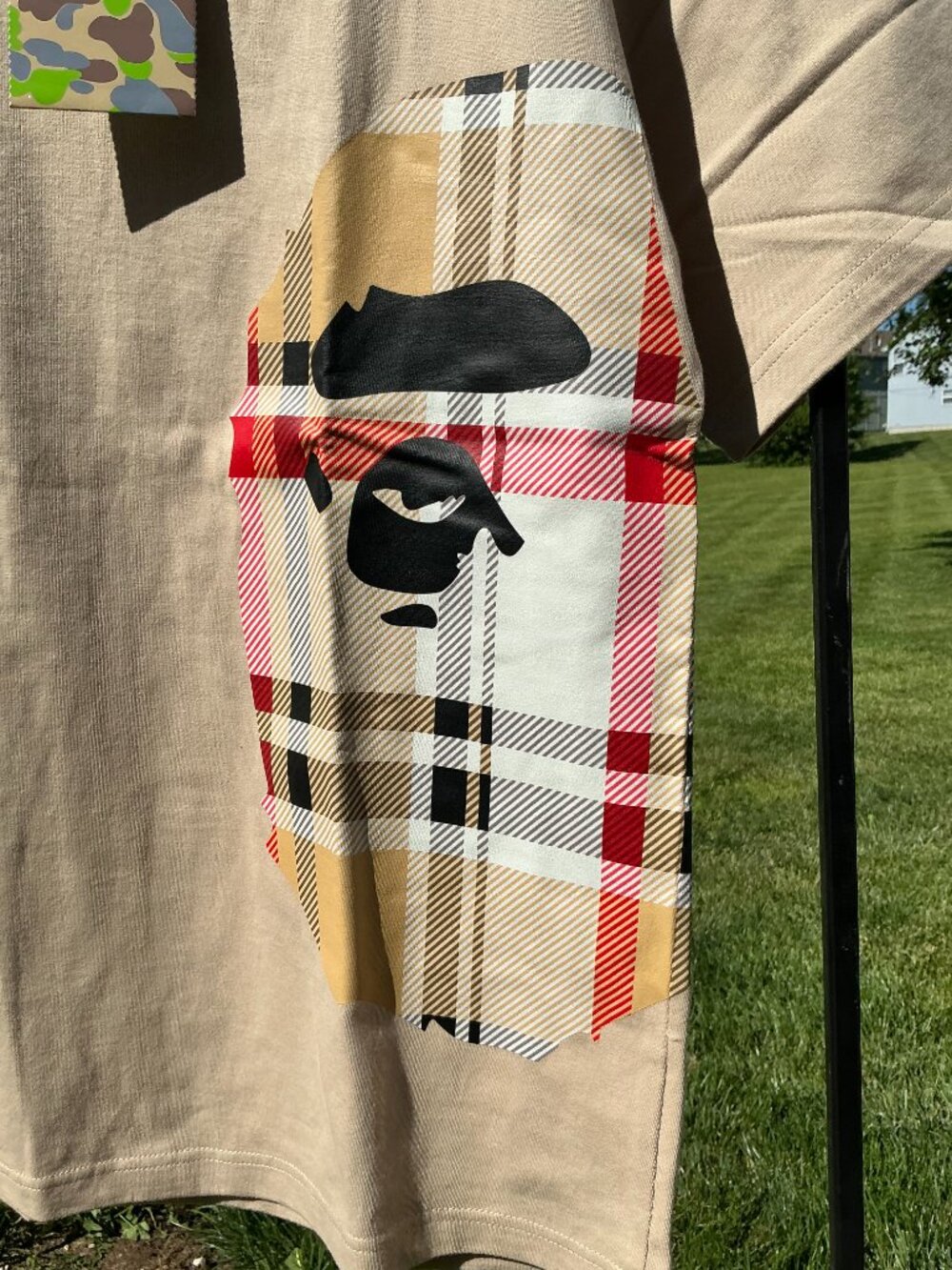 Bape x Burberry tee - Picture 3 of 7